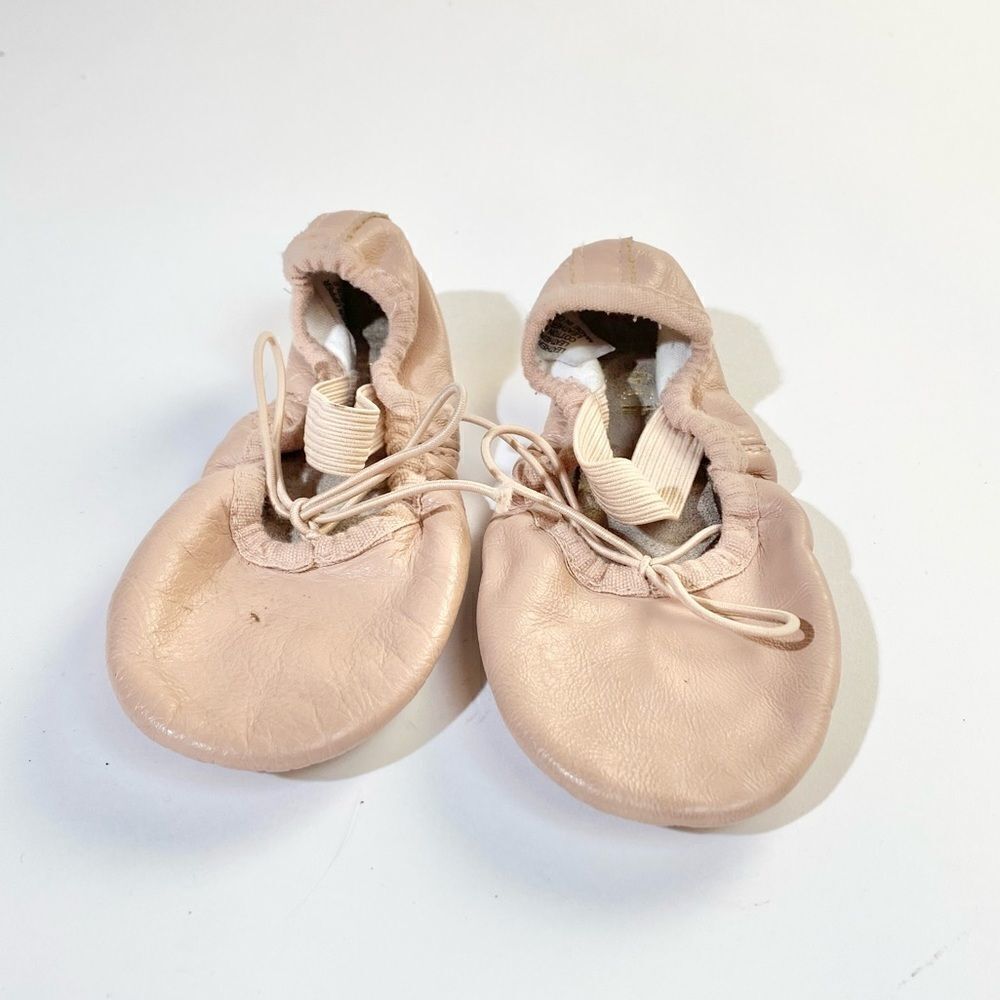 Bloch pink leather ballet slippers 10B